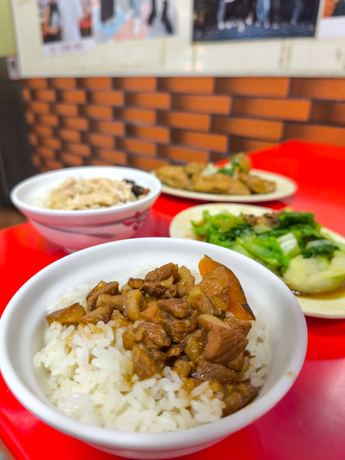 頂六江家火雞肉飯