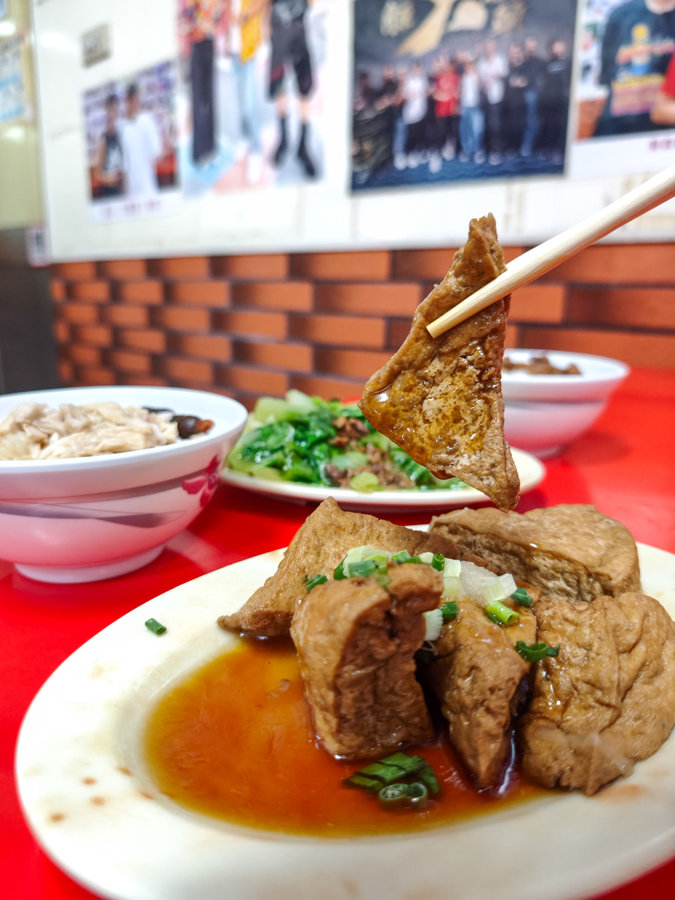 頂六江家火雞肉飯