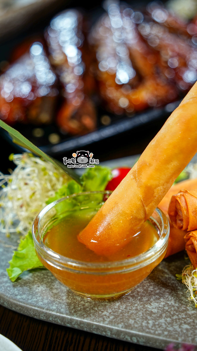 高雄居酒屋新歡| 酒桑12道必點料理+佛心免費土雞鍋 酒桑