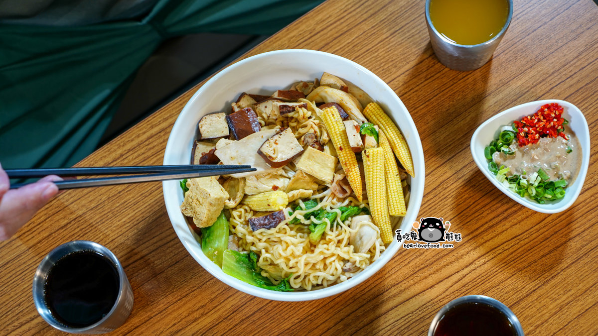 高雄三民區推薦| 蹭秤三民大昌店-豚骨.麻辣燙.海味.宵夜, 自助夾料超自由,內用自助吧無限吃喝 蹭秤三民大昌店