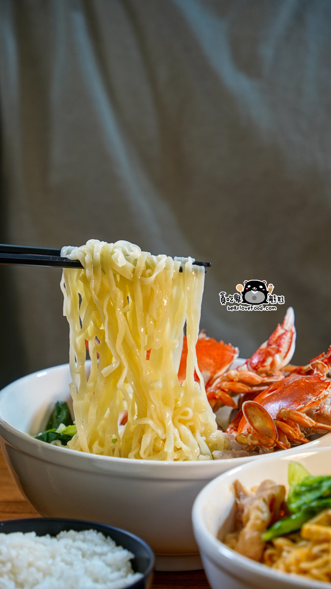 高雄三民區推薦| 蹭秤三民大昌店-豚骨.麻辣燙.海味.宵夜, 自助夾料超自由,內用自助吧無限吃喝 蹭秤三民大昌店