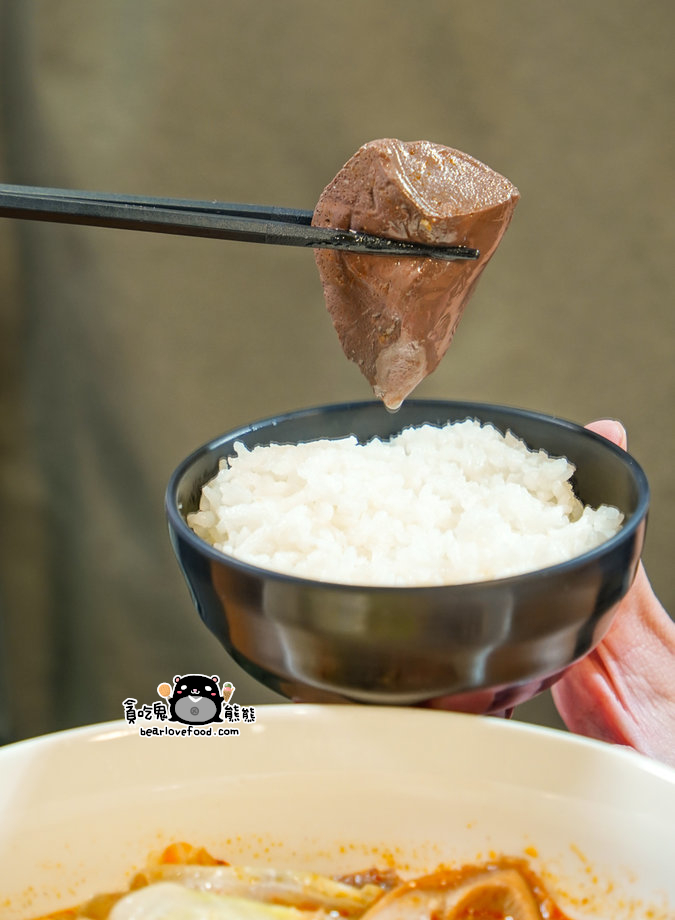 高雄三民區推薦| 蹭秤三民大昌店-豚骨.麻辣燙.海味.宵夜, 自助夾料超自由,內用自助吧無限吃喝 蹭秤三民大昌店