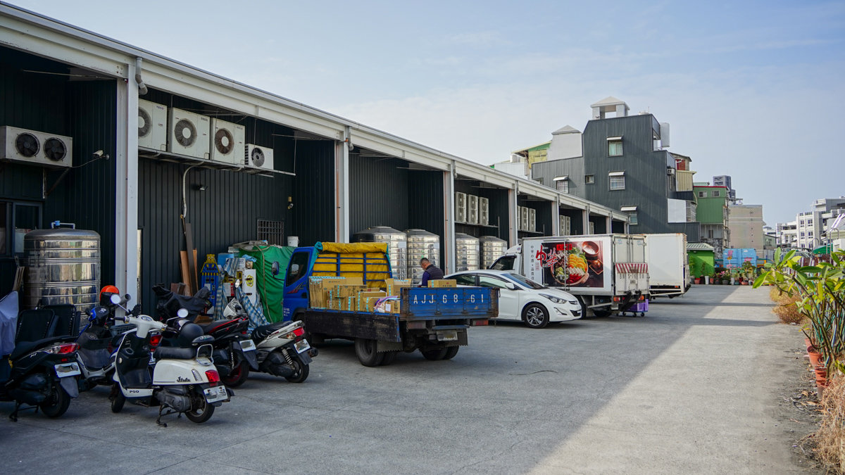 享耀鐵板燒停車場