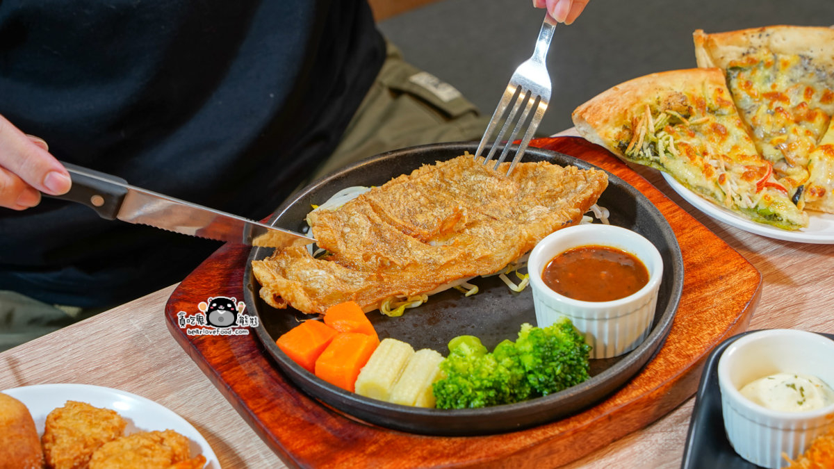 牛室炙燒牛排|高雄自助吧吃到飽限定優惠,平日最狂 339元起爽嗑排餐 牛室炙燒牛排高雄自由店