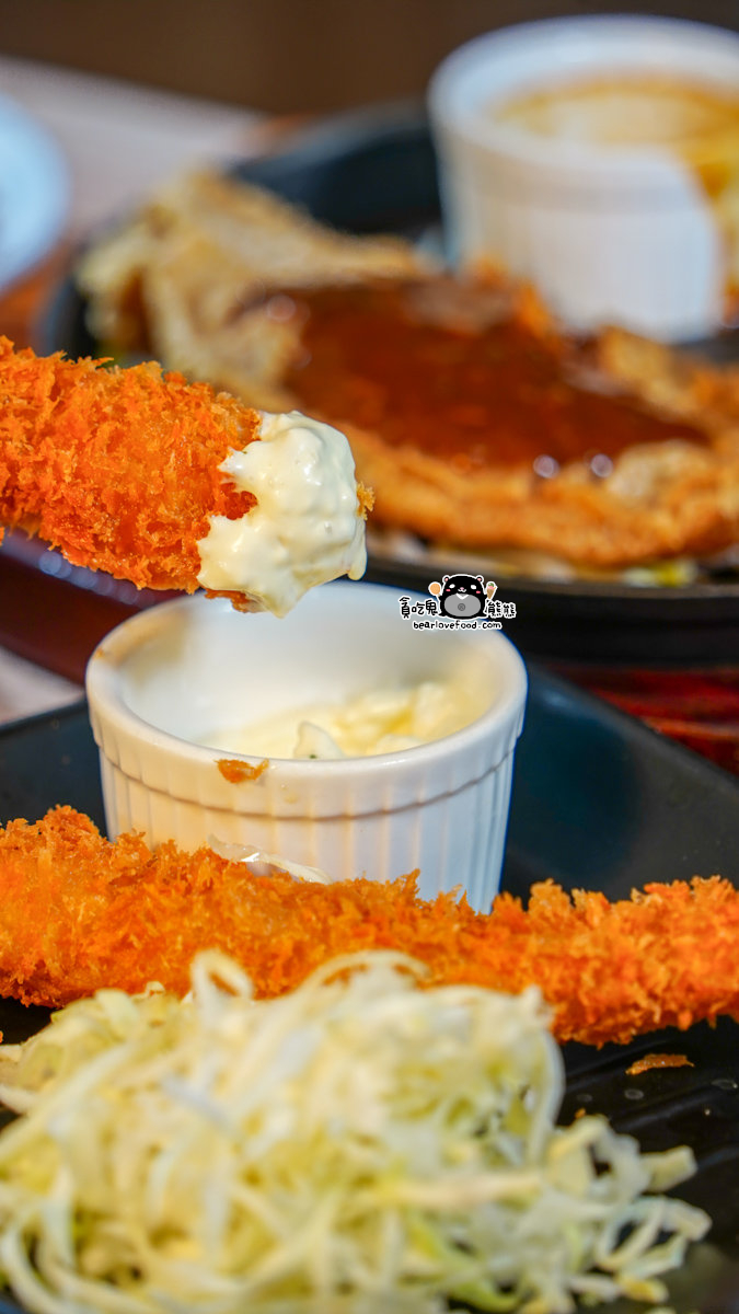 牛室炙燒牛排|高雄自助吧吃到飽限定優惠,平日最狂 339元起爽嗑排餐 牛室炙燒牛排高雄自由店