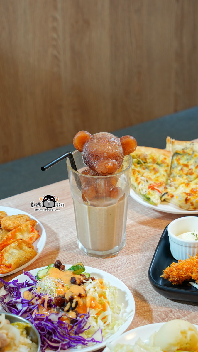 牛室炙燒牛排|高雄自助吧吃到飽限定優惠,平日最狂 339元起爽嗑排餐 牛室炙燒牛排高雄自由店