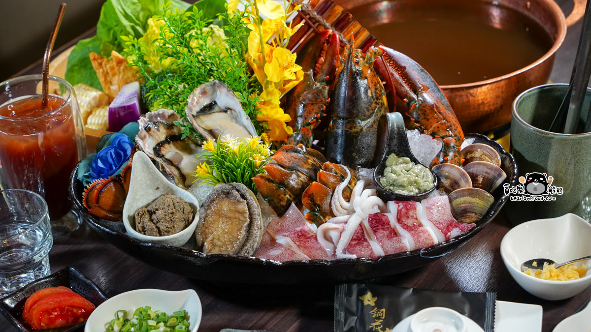 高雄精緻鍋物推薦|銅花精緻涮涮鍋美術館店:專人服務的活體海鮮火鍋體驗 銅花精緻涮涮鍋 高雄美術館店