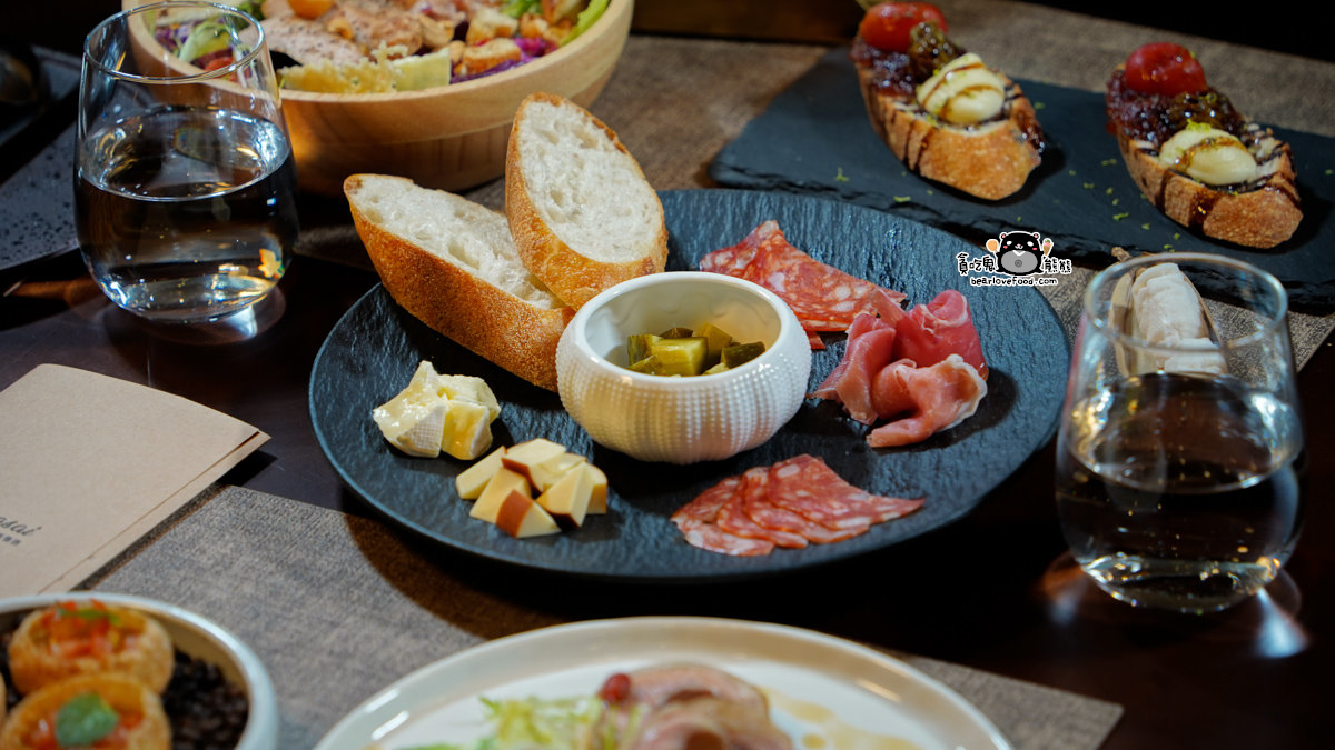 台南餐酒館推薦|嶼海餐酒館-森林系餐酒館新開幕!藍帶等級料理+創意調酒一次滿足 嶼海餐酒館