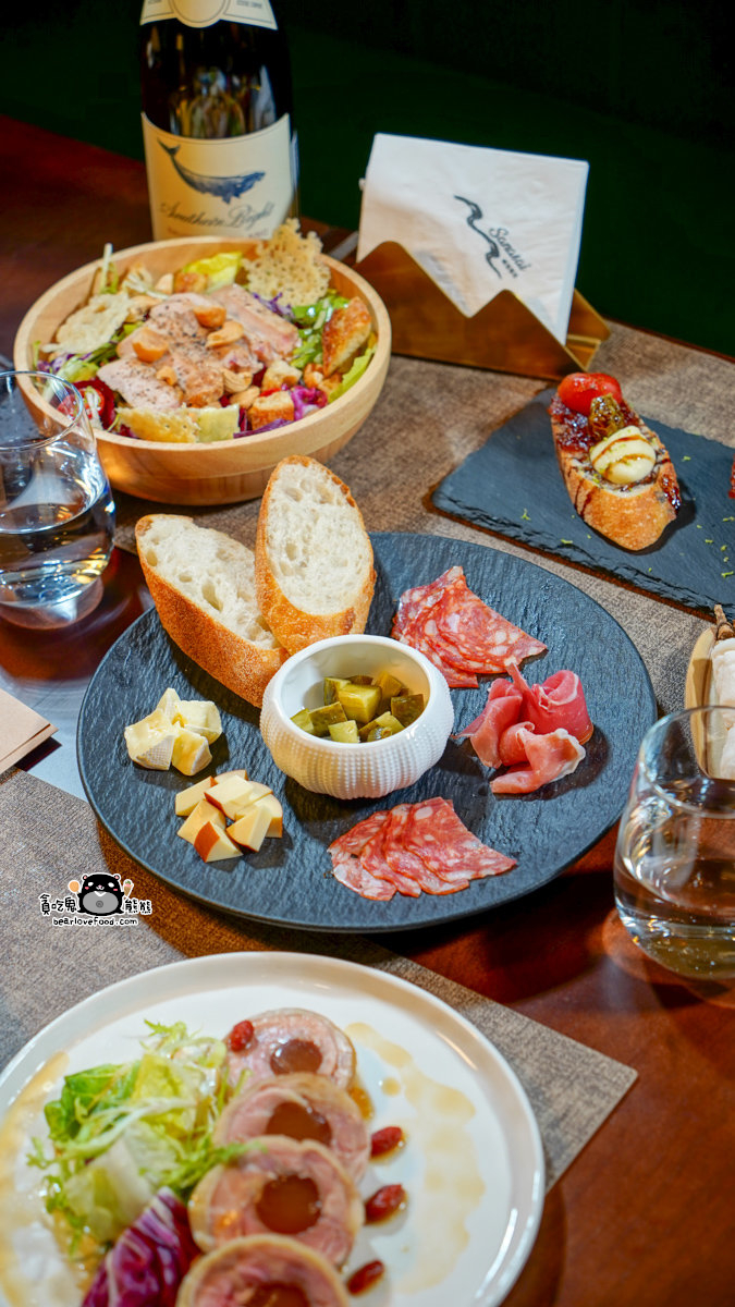 台南餐酒館推薦|嶼海餐酒館-森林系餐酒館新開幕!藍帶等級料理+創意調酒一次滿足 嶼海餐酒館