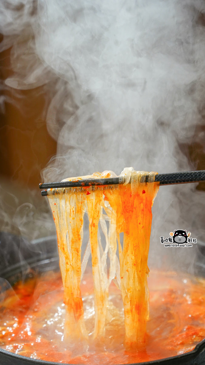 高雄寵物餐廳推薦|大眾水龍貓-龍貓咖啡、龍貓厚片超可愛,還有火鍋與簡餐 大眾水龍貓