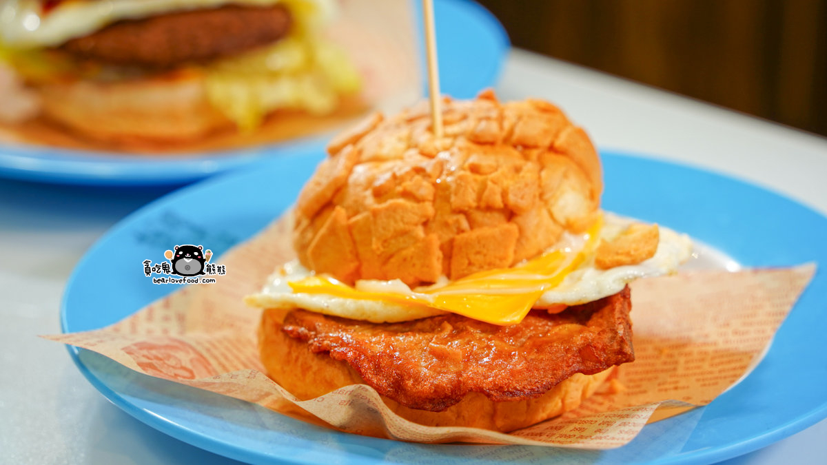 高雄寵物餐廳推薦|大眾水龍貓-龍貓咖啡、龍貓厚片超可愛,還有火鍋與簡餐 大眾水龍貓