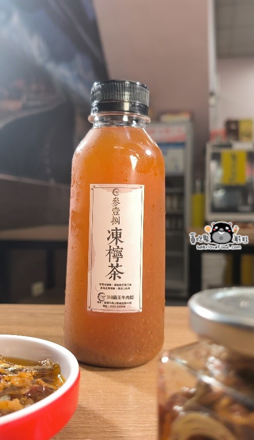 高雄牛肉麵推薦|318鳳山店 牛肉麵+豬腳雙主角!無味精湯頭與獨門滷味一次吃懂 318霸王牛肉麵鳳山店